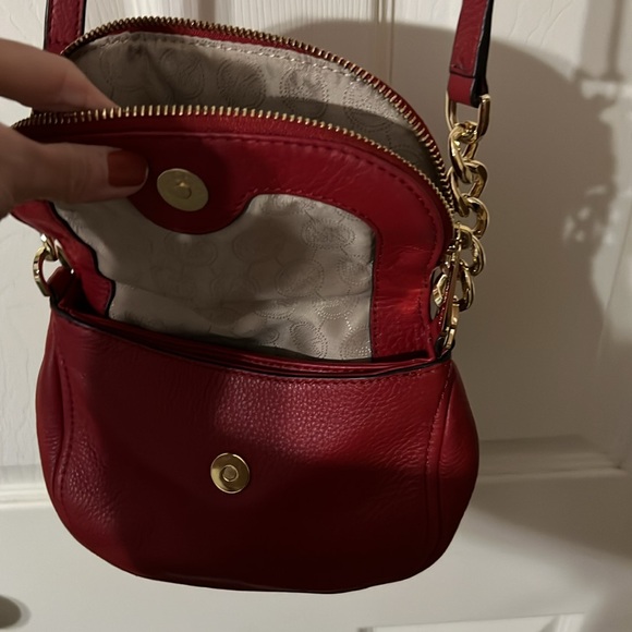 Micheal Kors crossbody bag - Picture 4 of 7